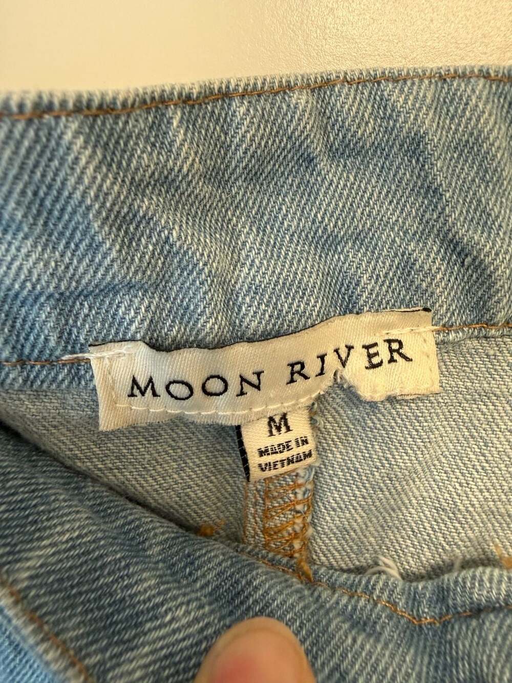 Moon River Light Wash Button-Down Tiered boho/western Denim Midi Skirt Size M - Picture 4 of 10